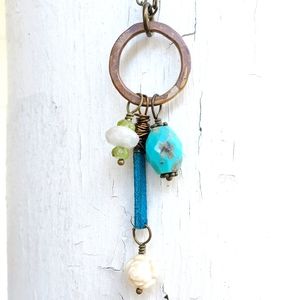 Turquoise gemstone necklace